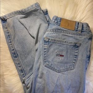 vintage tommy hilfiger light wash jeans